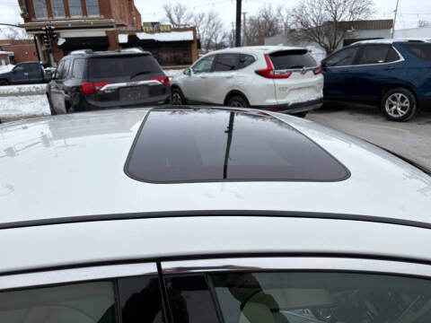 2015 Infiniti Q50 Premium