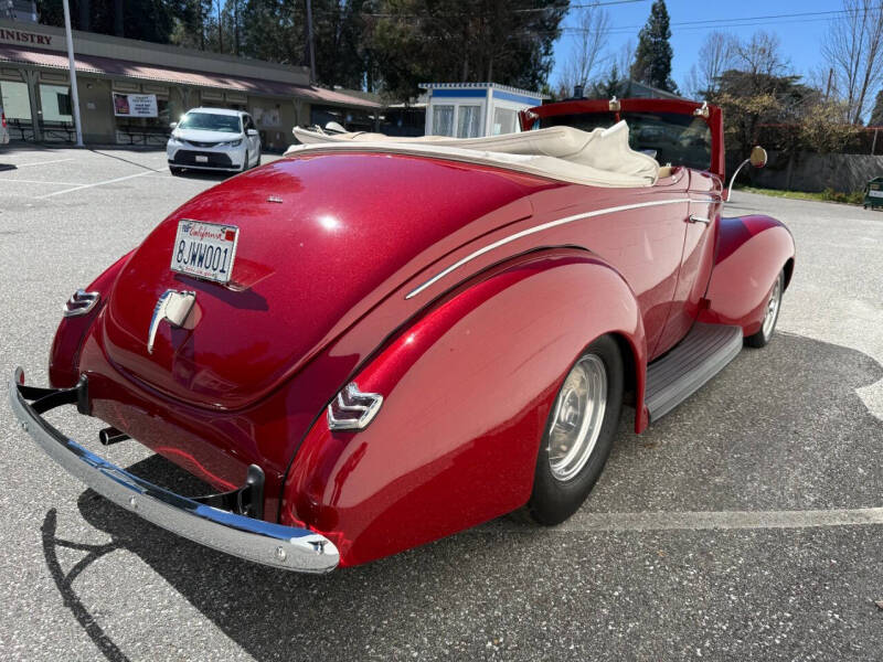 1940 Ford Cabriolet