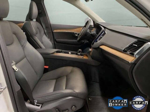 2025 Volvo XC90 B6 Plus Bright Theme 7P