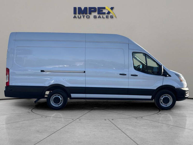 2025 Ford Transit 250