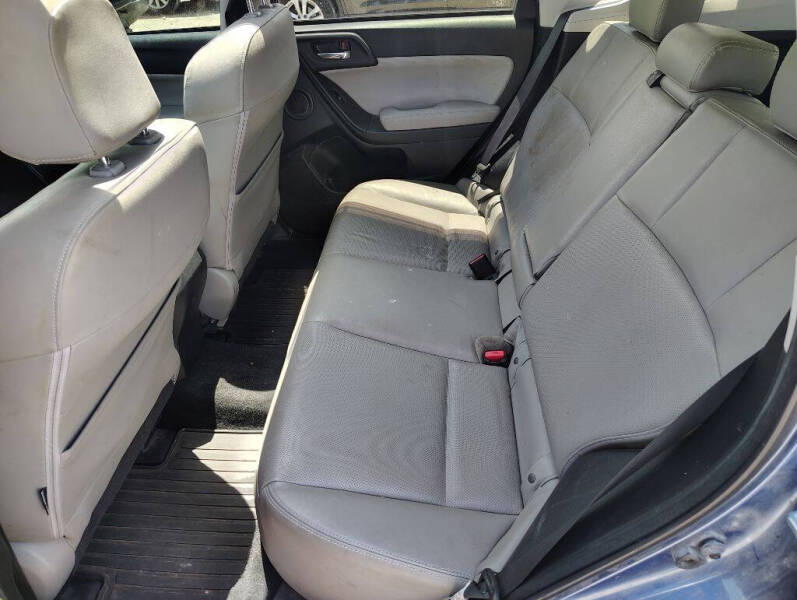 2015 Subaru Forester 2.5i Touring