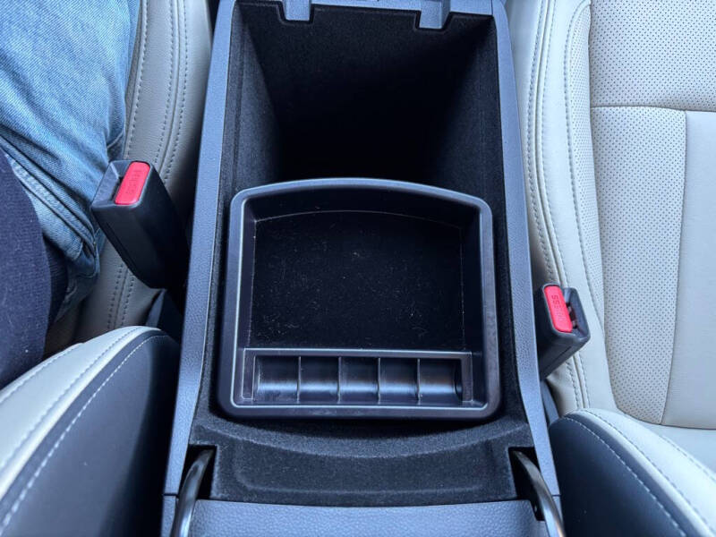 2023 Subaru Ascent Limited 8-Passenger