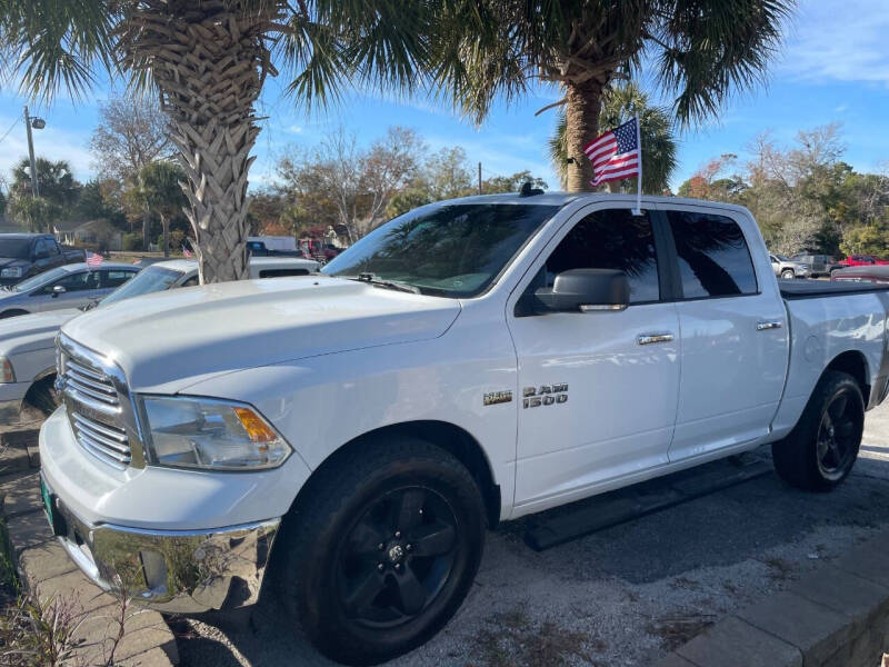2018 RAM 1500 SLT