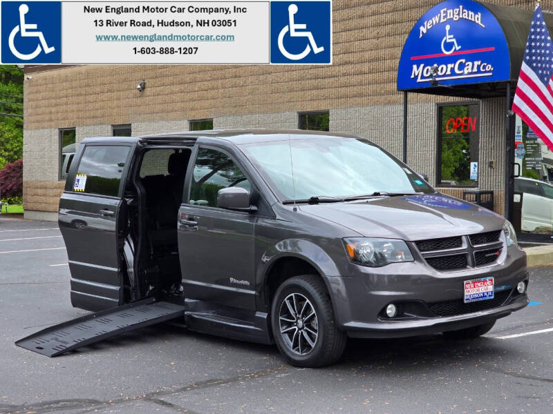 2019 Dodge Grand Caravan GT's photo