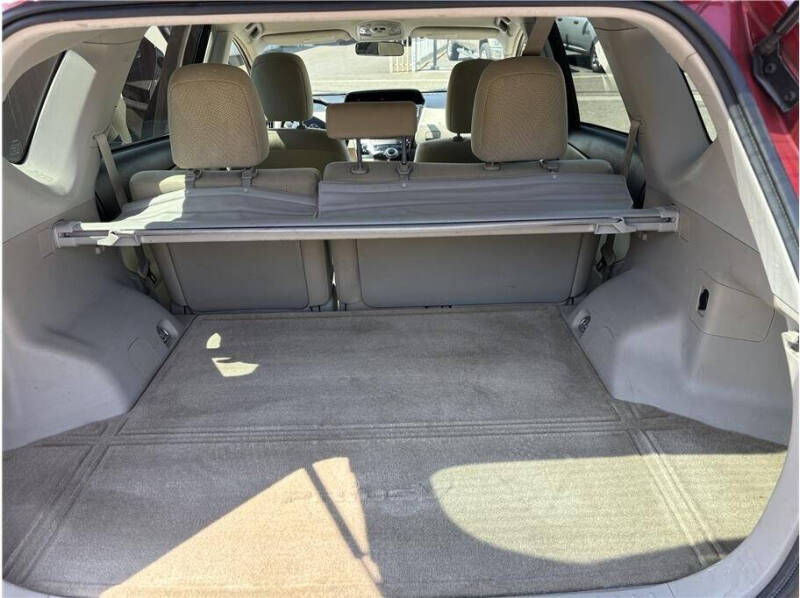 2012 Toyota Prius v Three