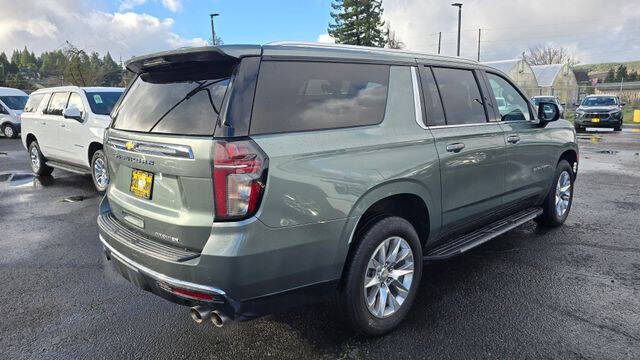 2023 Chevrolet Suburban Premier