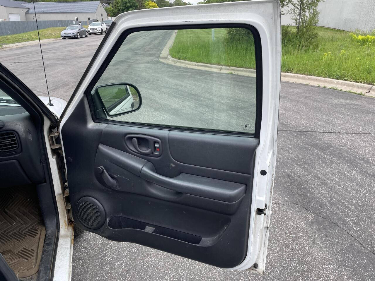 2001 Chevrolet S-10 for sale at Twin Cities Auctions in Elk River, MN