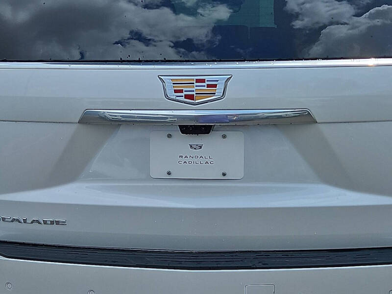 2025 Cadillac Escalade ESV Premium Luxury