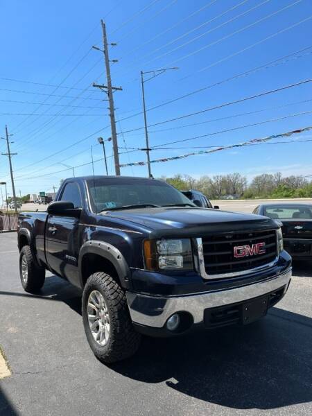2008 GMC Sierra 1500 for sale at Robbie's Auto Sales and Complete Auto Repair in Rolla MO