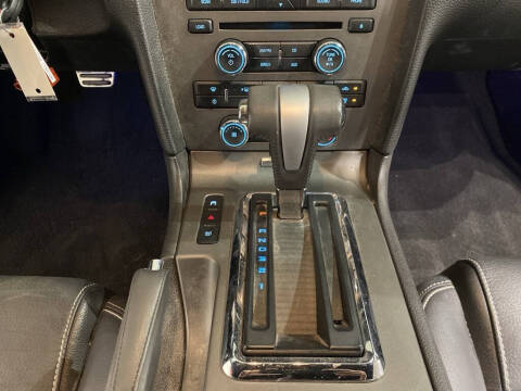 2010 Ford Mustang V6