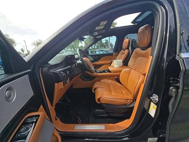 2023 Lincoln Aviator Black Label