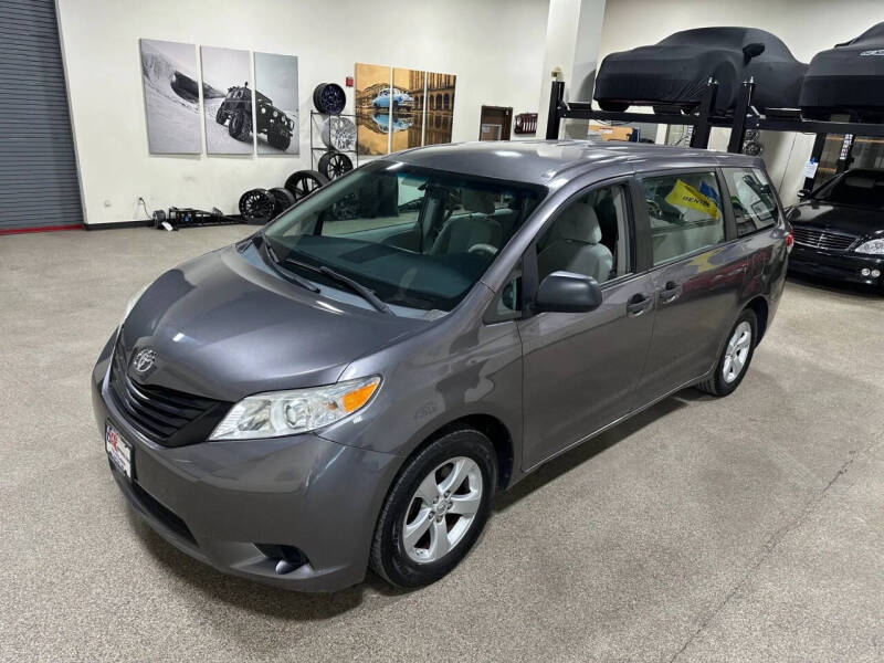 2012 Toyota Sienna