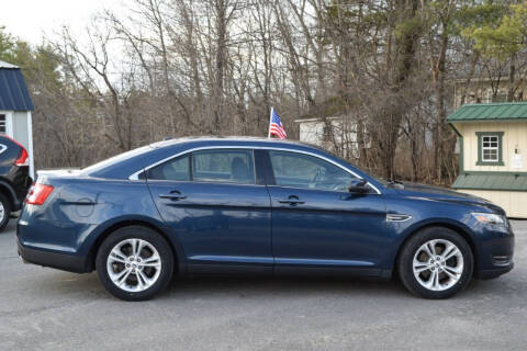 2016 Ford Taurus SEL
