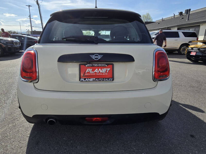 2021 MINI Hardtop 2 Door Cooper