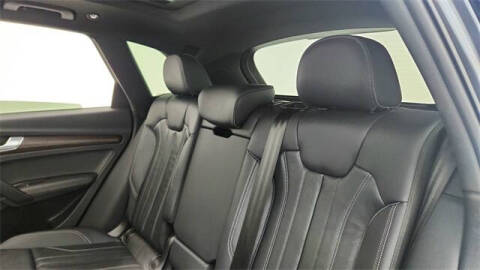 2025 Audi Q5 e quattro S line Prem Pl 55 TFSI