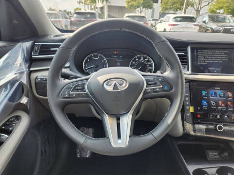 2025 Infiniti QX50 Luxe