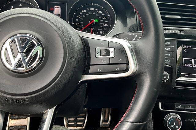 2015 Volkswagen Golf GTI S