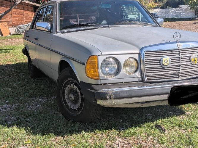 1981 Mercedes-Benz 300-Class