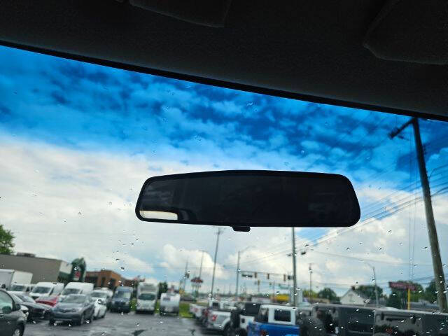 2011 Ford E-Series E-350 SD XLT