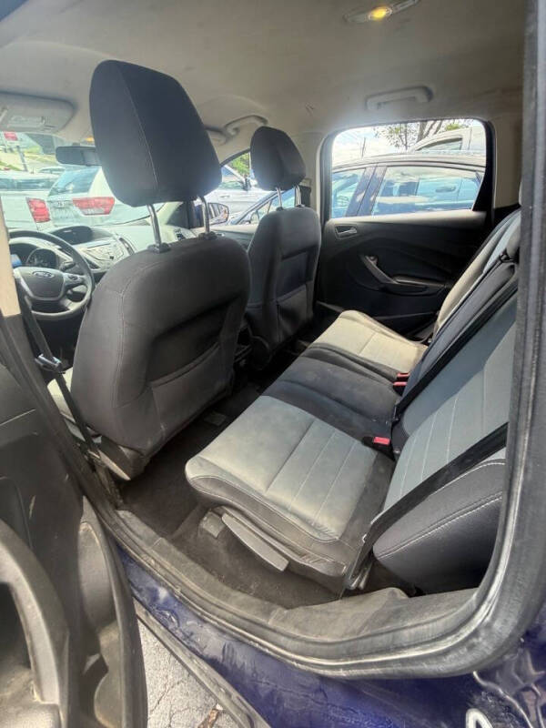 2016 Ford Escape SE