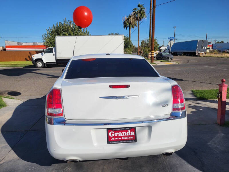 2011 Chrysler 300 Limited