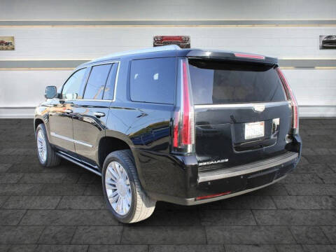 2016 Cadillac Escalade Platinum