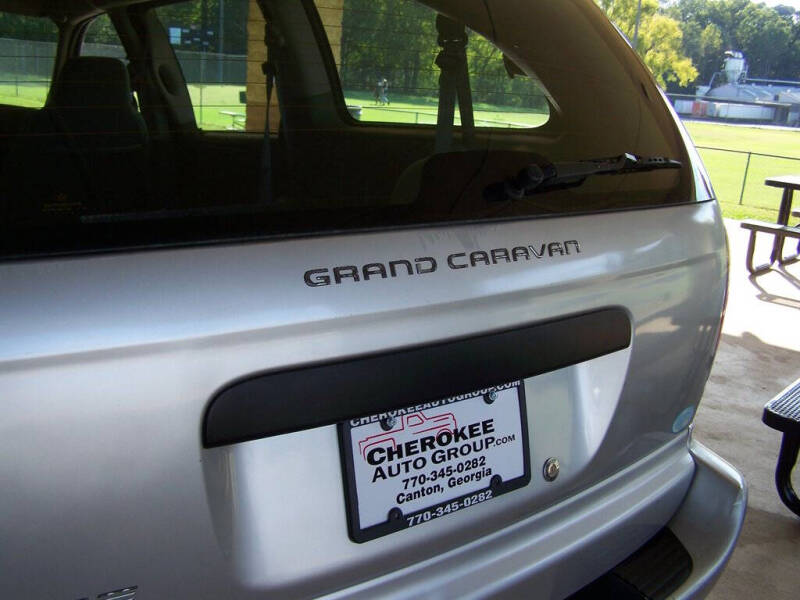 2005 Dodge Grand Caravan SE