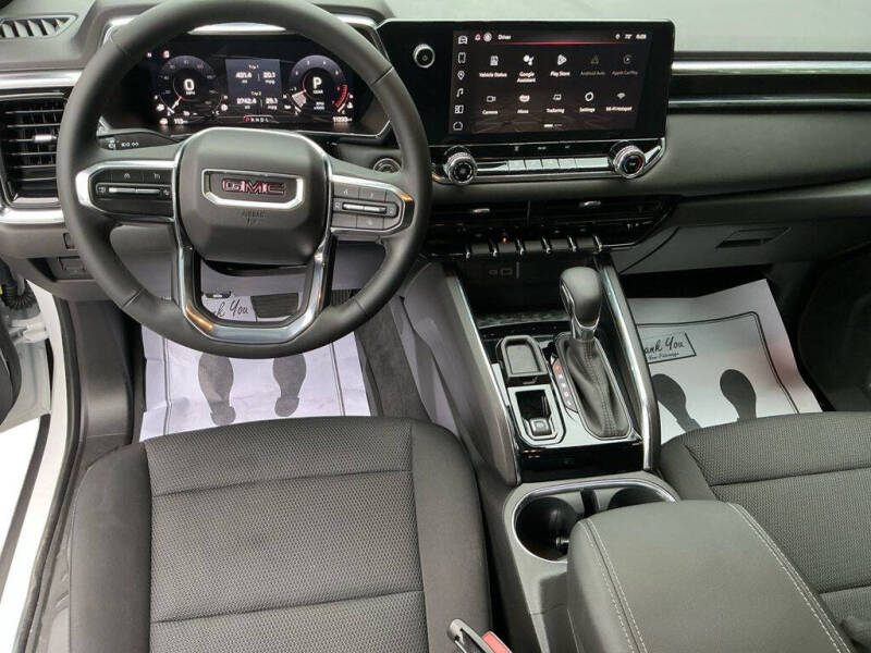 2024 GMC Canyon Elevation