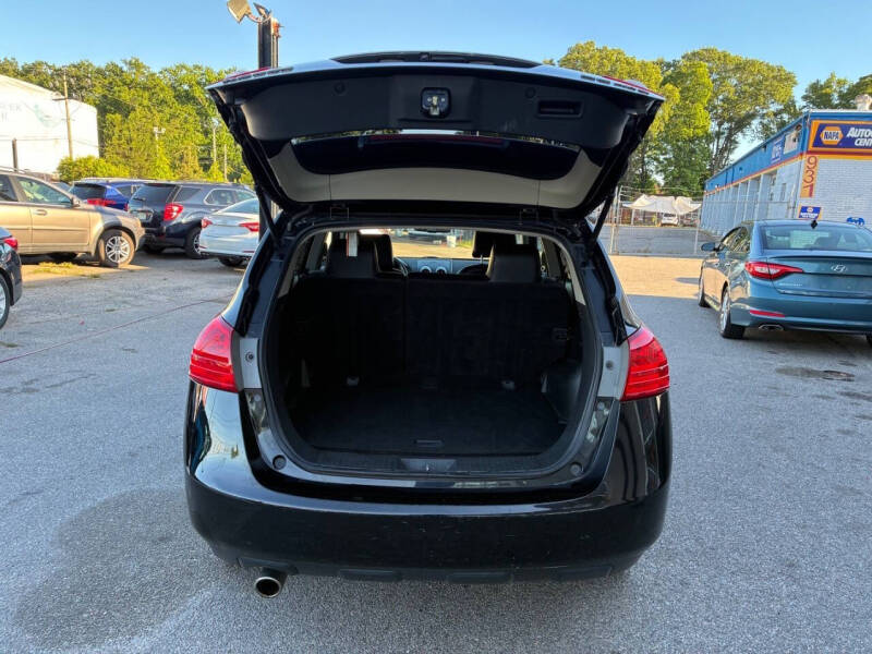 2013 Nissan Rogue SV w/SL Package
