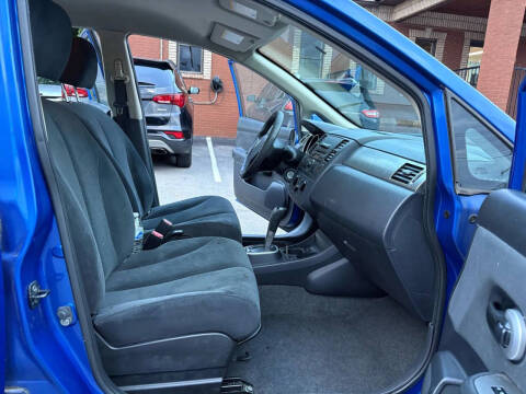 2011 Nissan Versa 1.8 S
