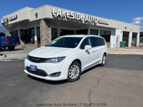 2020 Chrysler Pacifica for sale at Lakeside Auto Brokers in Colorado Springs CO