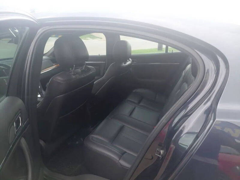 2013 Lincoln MKS