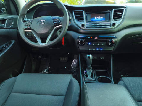 2017 Hyundai Tucson SE