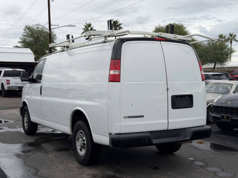 2017 Chevrolet Express 2500