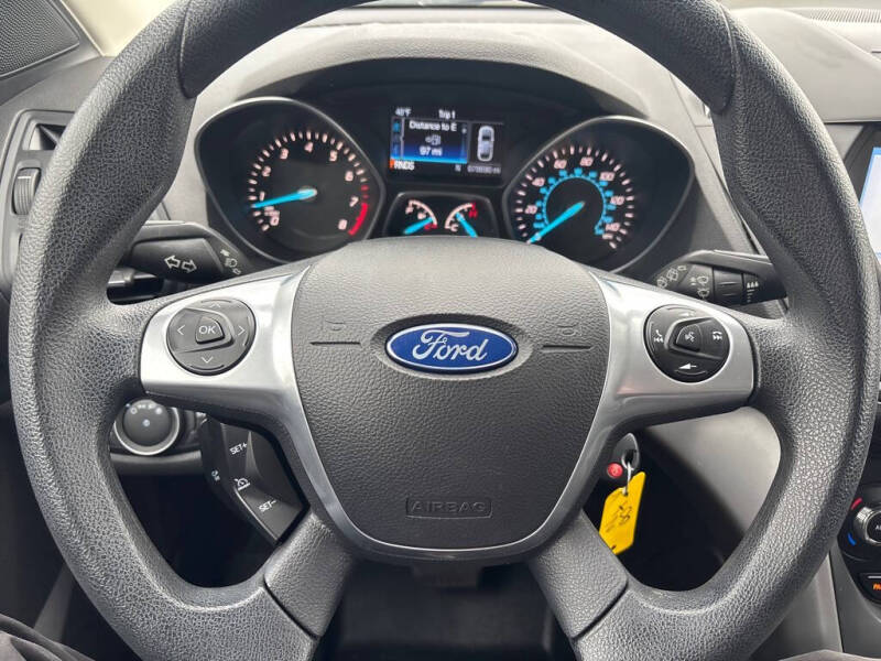 2016 Ford Escape SE