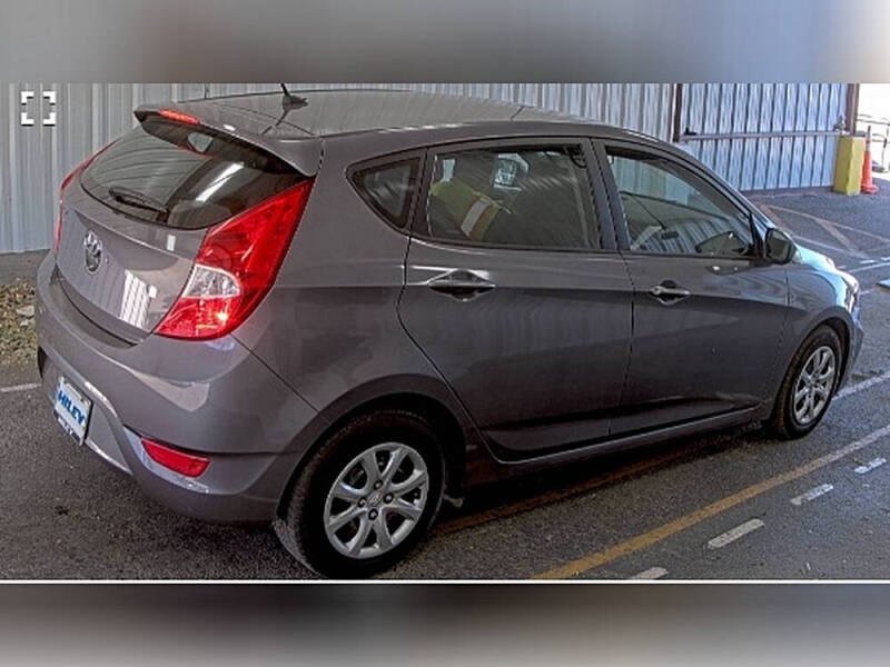 2014 Hyundai Accent SE