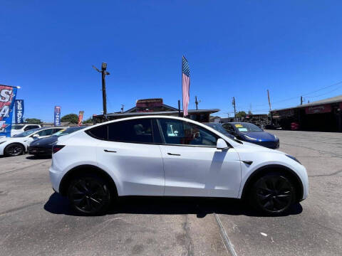 2024 Tesla Model Y Long Range