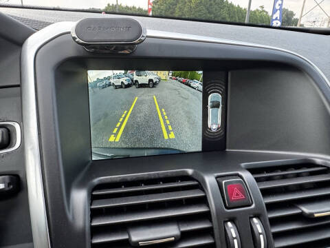 2015 Volvo XC60 T5 Drive-E Premier