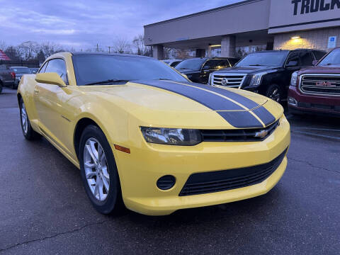 2014 Chevrolet Camaro for sale at AB1 AUTO SALES LLC in Detroit MI