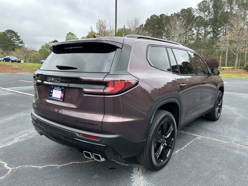 2025 GMC Acadia Elevation