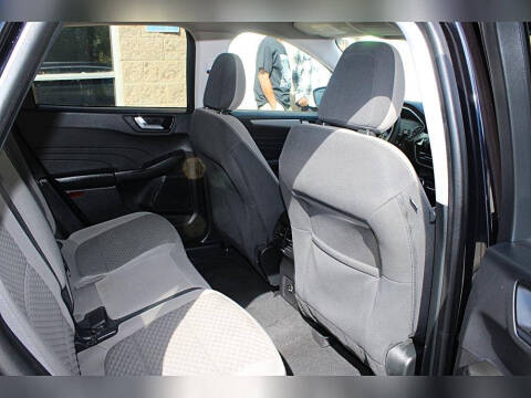 2021 Ford Escape Hybrid SE