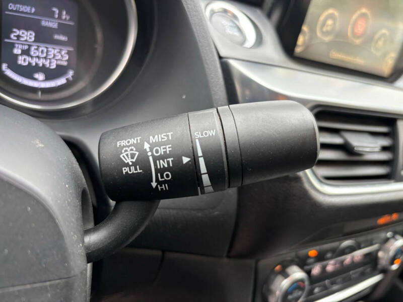 2016 Mazda MAZDA6 i Touring