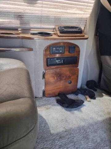 2000 Ford E-150