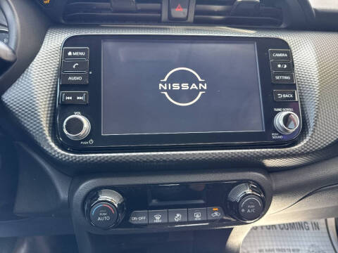 2022 Nissan Kicks SV