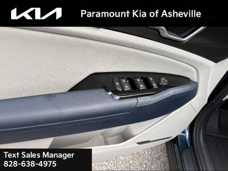 2025 Kia Sportage Hybrid EX