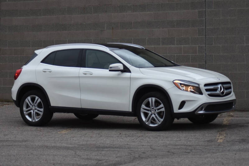 2017 Mercedes-Benz GLA-Class GLA250 photo 6