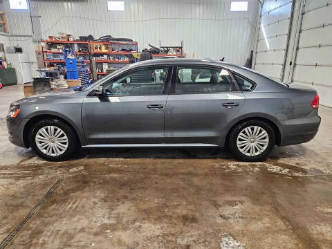 2014 Volkswagen Passat 1.8T S