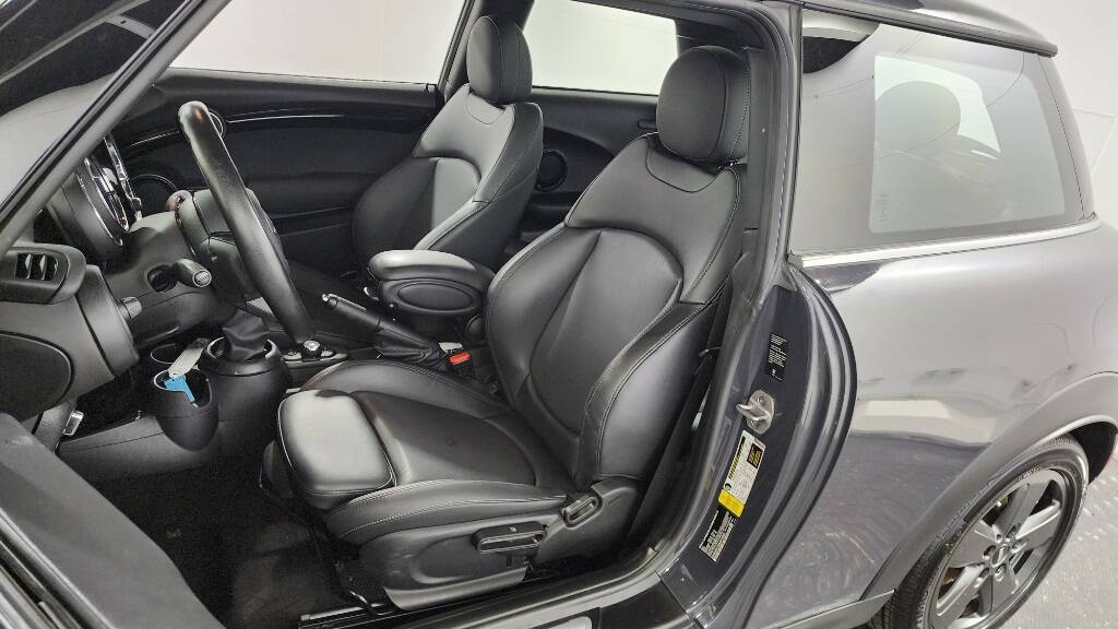 2021 MINI Hardtop 2 Door for sale at NJ Car Buyer in Jersey City, NJ