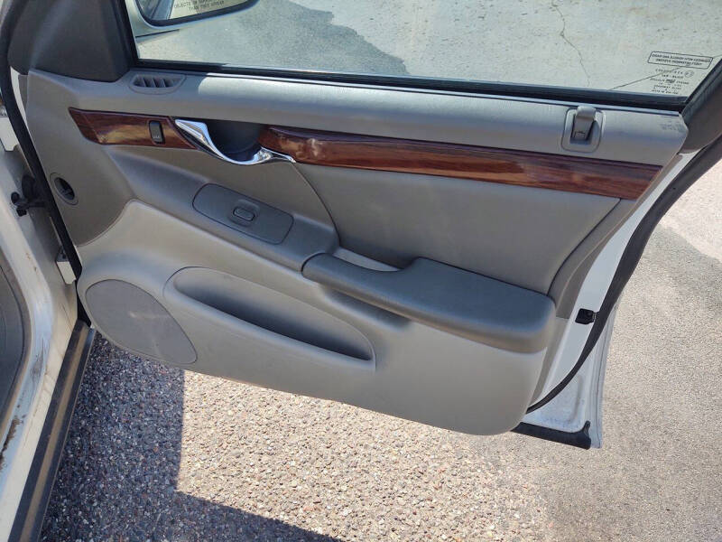 2002 Cadillac DeVille