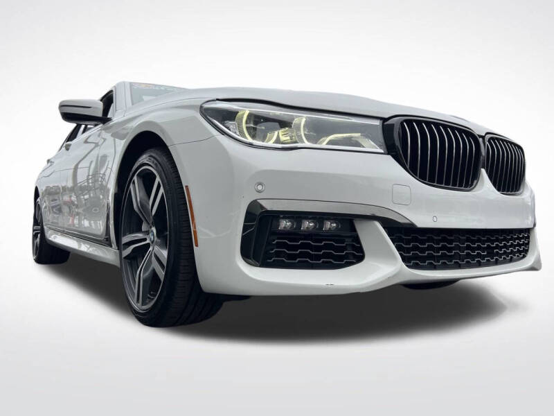 2016 BMW 7 Series 750i xDrive